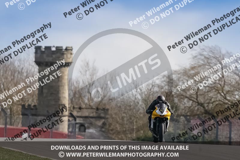 donington no limits trackday;donington park photographs;donington trackday photographs;no limits trackdays;peter wileman photography;trackday digital images;trackday photos